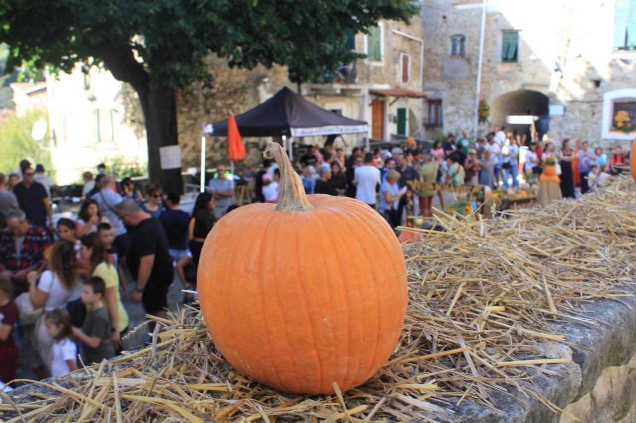 Ca' Du Mangiabaggi Villa Vallecrosia Buitenkant foto