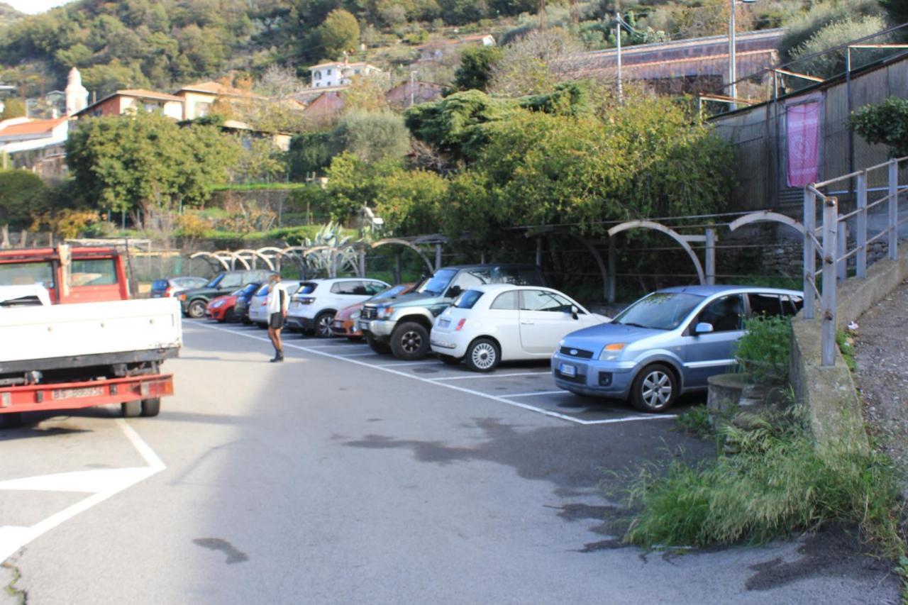 Ca' Du Mangiabaggi Villa Vallecrosia Buitenkant foto